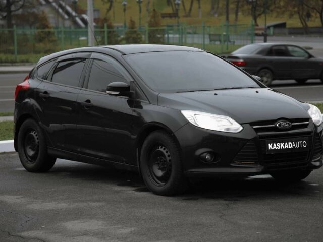 Черный Форд Фокус, объемом двигателя 1.6 л и пробегом 138 тыс. км за 6500 $, фото 2 на Automoto.ua