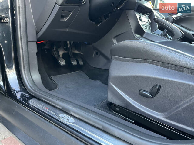 Черный Форд Фокус, объемом двигателя 1.6 л и пробегом 250 тыс. км за 8299 $, фото 64 на Automoto.ua