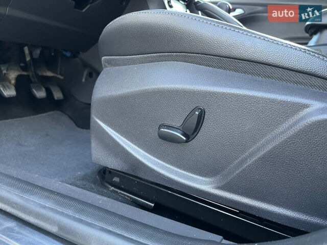 Черный Форд Фокус, объемом двигателя 1.6 л и пробегом 250 тыс. км за 8299 $, фото 65 на Automoto.ua