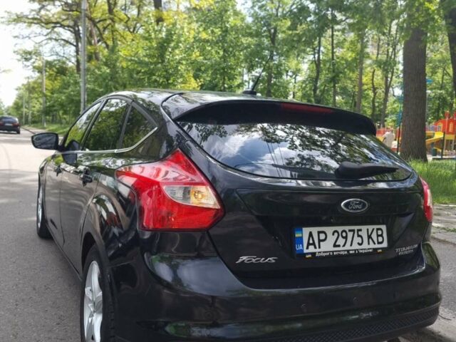 Чорний Форд Фокус, об'ємом двигуна 2 л та пробігом 214 тис. км за 8000 $, фото 4 на Automoto.ua