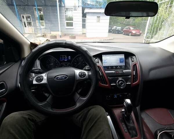 Форд Фокус 2012 в Киеве на Automoto.ua Черный Форд Фокус, объемом двигателя 2 л и пробегом 214 тыс. км за 8000 $, фото 11 на Automoto.ua