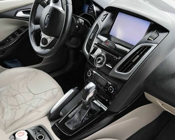 Черный Форд Фокус, объемом двигателя 0 л и пробегом 110 тыс. км за 9000 $, фото 13 на Automoto.ua