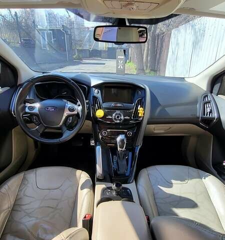 Черный Форд Фокус, объемом двигателя 0 л и пробегом 105 тыс. км за 7499 $, фото 3 на Automoto.ua