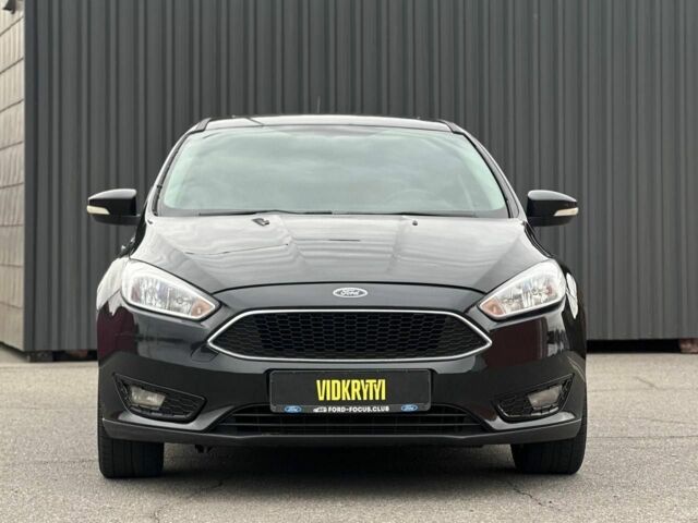 Черный Форд Фокус, объемом двигателя 2 л и пробегом 211 тыс. км за 6950 $, фото 1 на Automoto.ua