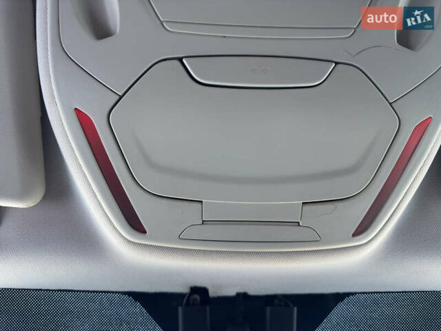 Черный Форд Фокус, объемом двигателя 1.6 л и пробегом 250 тыс. км за 8250 $, фото 111 на Automoto.ua