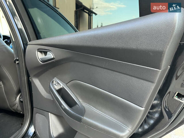 Черный Форд Фокус, объемом двигателя 1.6 л и пробегом 250 тыс. км за 8299 $, фото 89 на Automoto.ua