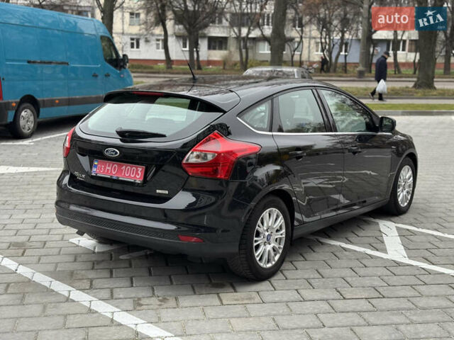 Чорний Форд Фокус, об'ємом двигуна 1.6 л та пробігом 259 тис. км за 8500 $, фото 5 на Automoto.ua