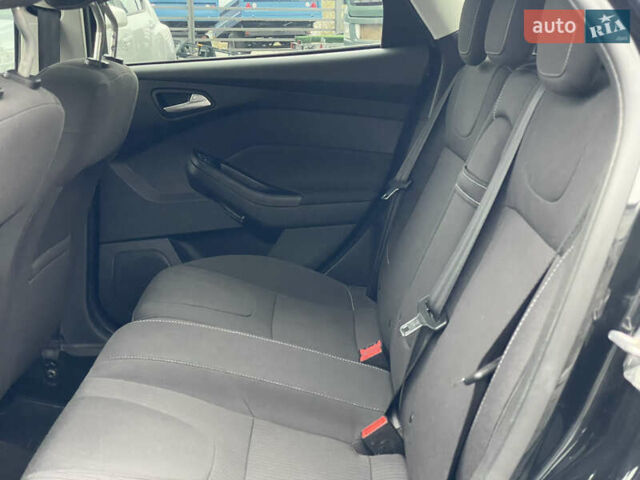 Чорний Форд Фокус, об'ємом двигуна 1 л та пробігом 170 тис. км за 6500 $, фото 22 на Automoto.ua