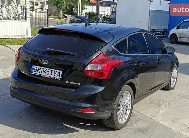 Форд Фокус 2012 в Сумах на Automoto.ua Черный Форд Фокус, объемом двигателя 0 л и пробегом 81 тыс. км за 6999 $, фото 13 на Automoto.ua