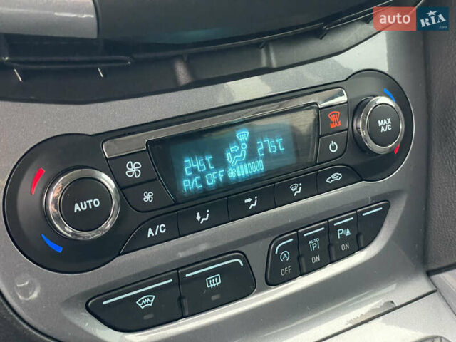 Чорний Форд Фокус, об'ємом двигуна 1 л та пробігом 170 тис. км за 6500 $, фото 40 на Automoto.ua