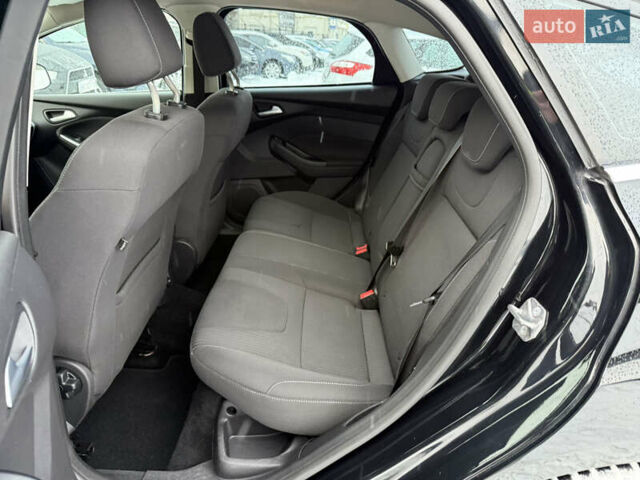 Черный Форд Фокус, объемом двигателя 1.6 л и пробегом 225 тыс. км за 8800 $, фото 40 на Automoto.ua