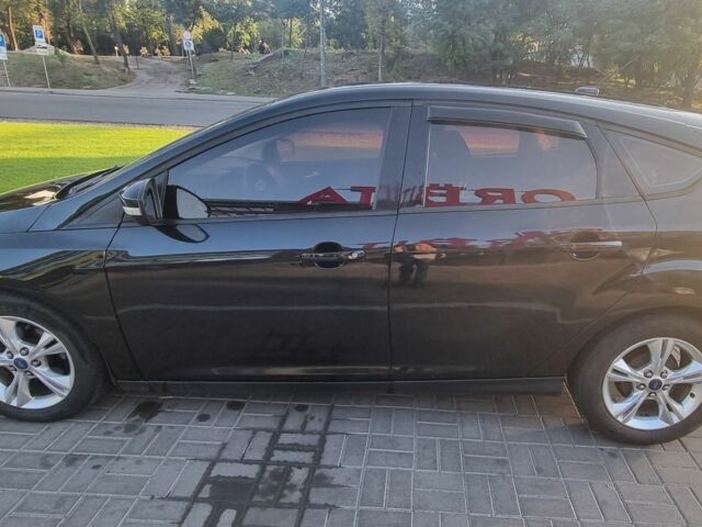 Черный Форд Фокус, объемом двигателя 2 л и пробегом 270 тыс. км за 6500 $, фото 2 на Automoto.ua