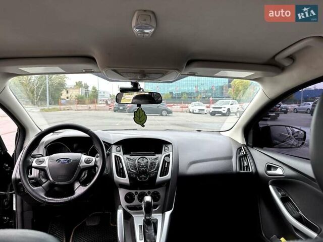 Форд Фокус 2013 в Киеве на Automoto.ua Черный Форд Фокус, объемом двигателя 2 л и пробегом 287 тыс. км за 6606 $, фото 22 на Automoto.ua