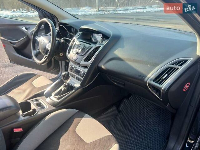 Форд Фокус 2013 в Харькове на Automoto.ua Черный Форд Фокус, объемом двигателя 1 л и пробегом 172 тыс. км за 6000 $, фото 5 на Automoto.ua
