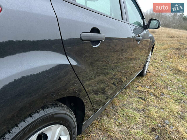 Чорний Форд Фокус, об'ємом двигуна 1.6 л та пробігом 16 тис. км за 12500 $, фото 14 на Automoto.ua