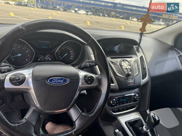 Черный Форд Фокус, объемом двигателя 1 л и пробегом 110 тыс. км за 6500 $, фото 4 на Automoto.ua