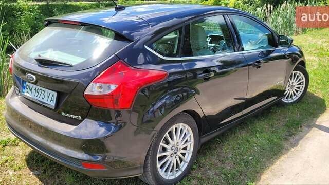 Черный Форд Фокус, объемом двигателя 0 л и пробегом 103 тыс. км за 8200 $, фото 8 на Automoto.ua