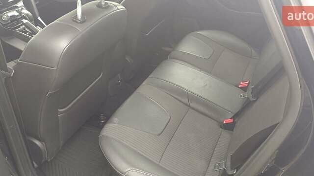 Черный Форд Фокус, объемом двигателя 0 л и пробегом 127 тыс. км за 7500 $, фото 6 на Automoto.ua