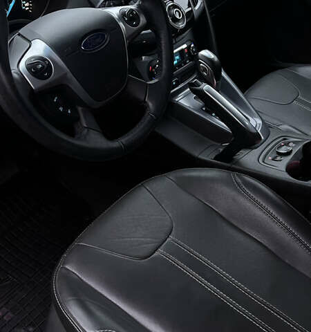 Чорний Форд Фокус, об'ємом двигуна 2 л та пробігом 69 тис. км за 10000 $, фото 14 на Automoto.ua