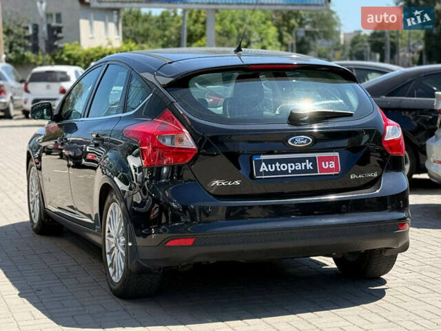 Форд Фокус 2013 в Одессе на Automoto.ua Черный Форд Фокус, объемом двигателя 0 л и пробегом 105 тыс. км за 7290 $, фото 7 на Automoto.ua