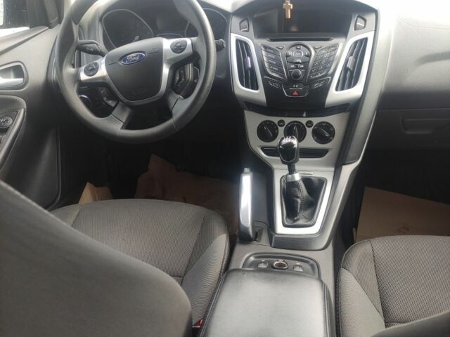 Черный Форд Фокус, объемом двигателя 2 л и пробегом 130 тыс. км за 5799 $, фото 14 на Automoto.ua