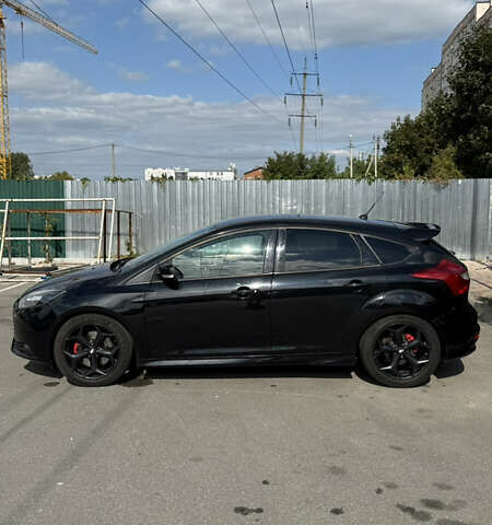 Черный Форд Фокус, объемом двигателя 2 л и пробегом 170 тыс. км за 9500 $, фото 2 на Automoto.ua