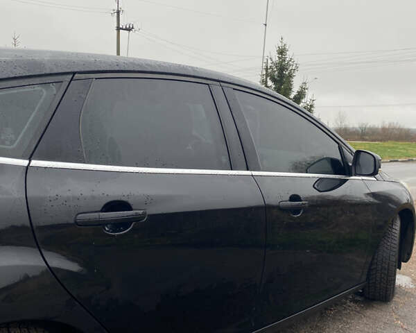 Чорний Форд Фокус, об'ємом двигуна 1.6 л та пробігом 179 тис. км за 8300 $, фото 5 на Automoto.ua