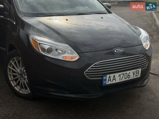 Черный Форд Фокус, объемом двигателя 0 л и пробегом 118 тыс. км за 7700 $, фото 18 на Automoto.ua