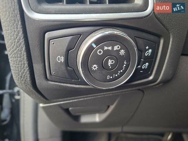 Черный Форд Фокус, объемом двигателя 0 л и пробегом 107 тыс. км за 6500 $, фото 17 на Automoto.ua