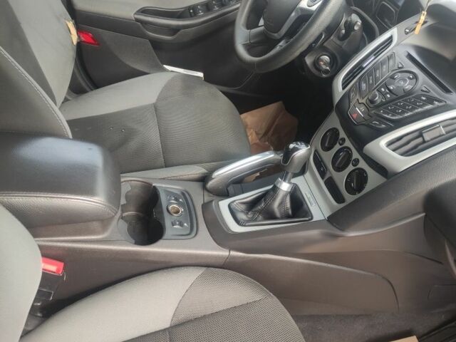 Черный Форд Фокус, объемом двигателя 2 л и пробегом 130 тыс. км за 5799 $, фото 11 на Automoto.ua