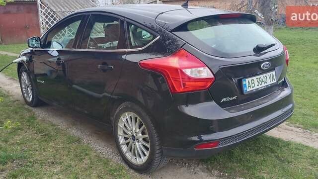 Черный Форд Фокус, объемом двигателя 0 л и пробегом 127 тыс. км за 7500 $, фото 4 на Automoto.ua
