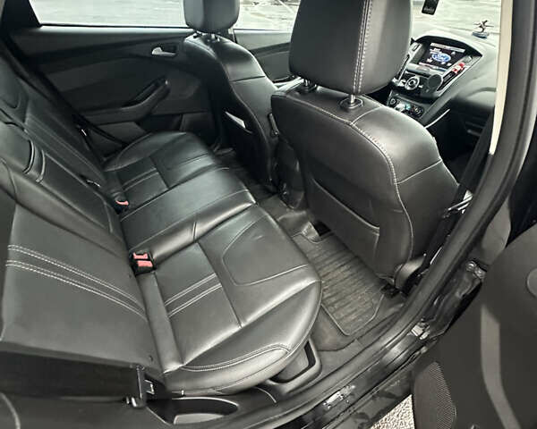 Черный Форд Фокус, объемом двигателя 2 л и пробегом 183 тыс. км за 9250 $, фото 13 на Automoto.ua