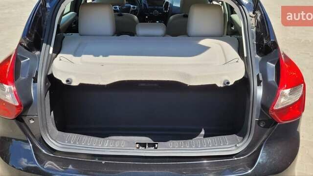 Чорний Форд Фокус, об'ємом двигуна 0 л та пробігом 107 тис. км за 7400 $, фото 10 на Automoto.ua