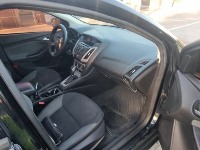 Черный Форд Фокус, объемом двигателя 2 л и пробегом 270 тыс. км за 6500 $, фото 3 на Automoto.ua