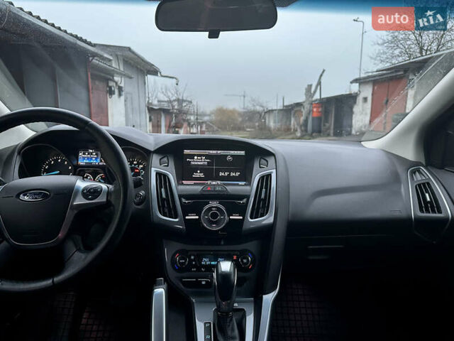 Чорний Форд Фокус, об'ємом двигуна 2 л та пробігом 69 тис. км за 10000 $, фото 12 на Automoto.ua