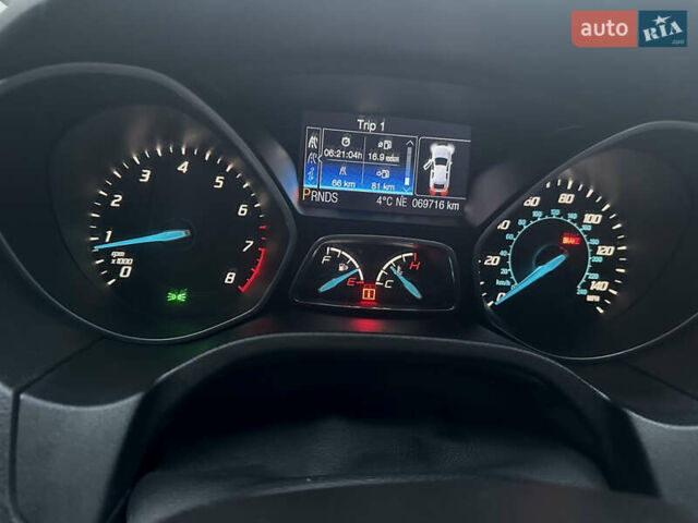 Чорний Форд Фокус, об'ємом двигуна 2 л та пробігом 69 тис. км за 10000 $, фото 15 на Automoto.ua