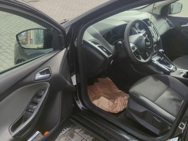 Черный Форд Фокус, объемом двигателя 2 л и пробегом 130 тыс. км за 5799 $, фото 5 на Automoto.ua