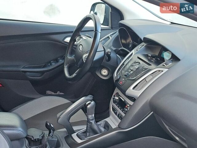 Черный Форд Фокус, объемом двигателя 1 л и пробегом 90 тыс. км за 6500 $, фото 16 на Automoto.ua