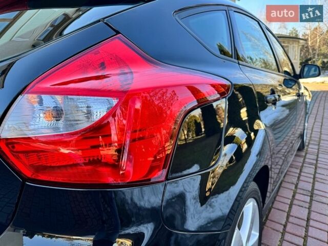 Чорний Форд Фокус, об'ємом двигуна 1.6 л та пробігом 220 тис. км за 8199 $, фото 7 на Automoto.ua