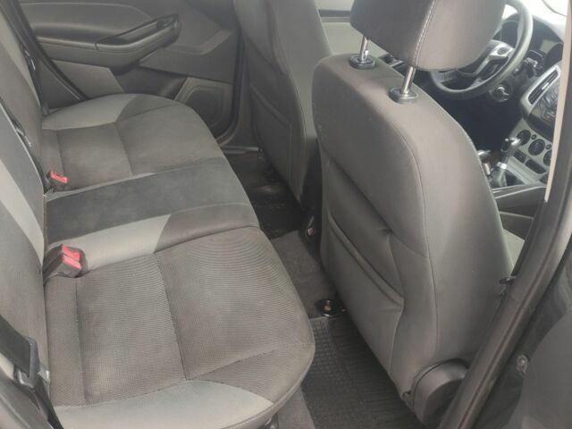 Черный Форд Фокус, объемом двигателя 2 л и пробегом 130 тыс. км за 5799 $, фото 12 на Automoto.ua