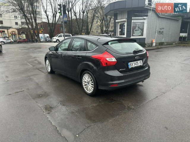Чорний Форд Фокус, об'ємом двигуна 2 л та пробігом 69 тис. км за 10000 $, фото 2 на Automoto.ua