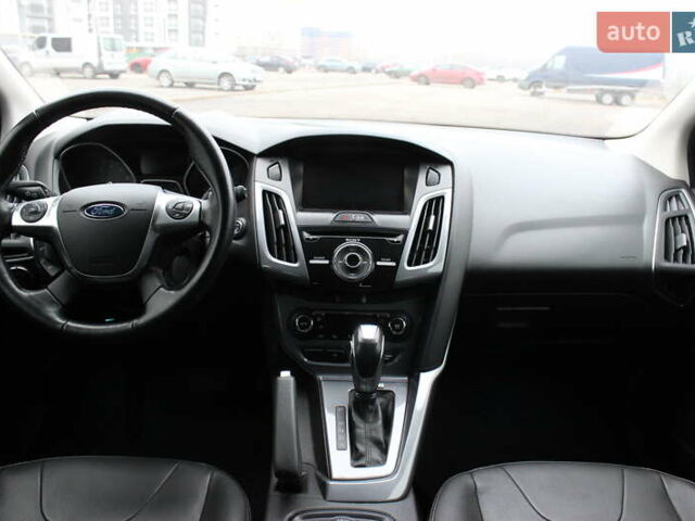 Черный Форд Фокус, объемом двигателя 2 л и пробегом 127 тыс. км за 8500 $, фото 15 на Automoto.ua