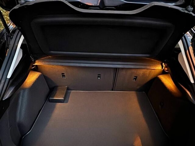 Черный Форд Фокус, объемом двигателя 2 л и пробегом 205 тыс. км за 7490 $, фото 1 на Automoto.ua