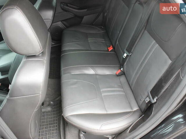 Черный Форд Фокус, объемом двигателя 2 л и пробегом 127 тыс. км за 8500 $, фото 11 на Automoto.ua