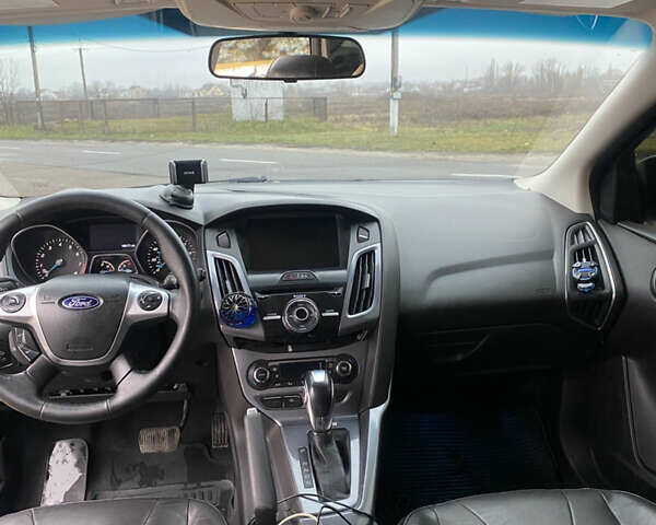 Чорний Форд Фокус, об'ємом двигуна 2 л та пробігом 190 тис. км за 8700 $, фото 8 на Automoto.ua