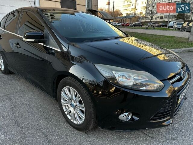 Черный Форд Фокус, объемом двигателя 1 л и пробегом 108 тыс. км за 8700 $, фото 4 на Automoto.ua