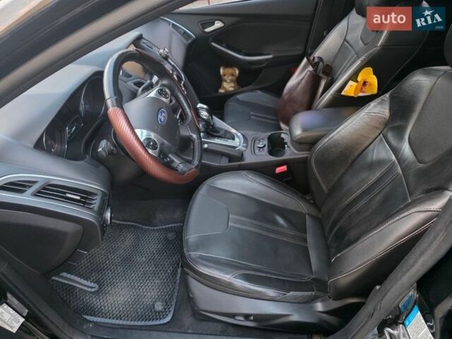 Черный Форд Фокус, объемом двигателя 2 л и пробегом 185 тыс. км за 8800 $, фото 6 на Automoto.ua