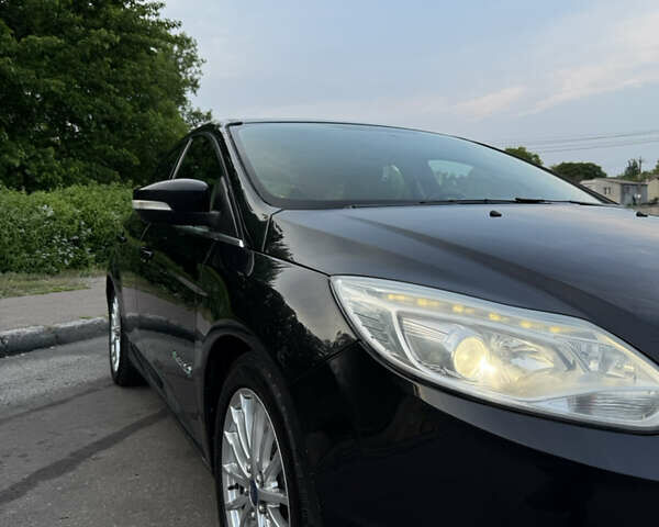 Форд Фокус 2014 у Одесі на Automoto.ua Чорний Форд Фокус, об'ємом двигуна 0 л та пробігом 112 тис. км за 6300 $, фото 5 на Automoto.ua