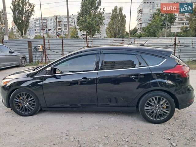 Черный Форд Фокус, объемом двигателя 2 л и пробегом 153 тыс. км за 9999 $, фото 10 на Automoto.ua