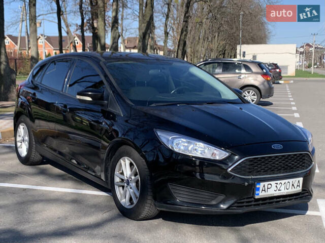 Чорний Форд Фокус, об'ємом двигуна 2 л та пробігом 272 тис. км за 7500 $, фото 1 на Automoto.ua